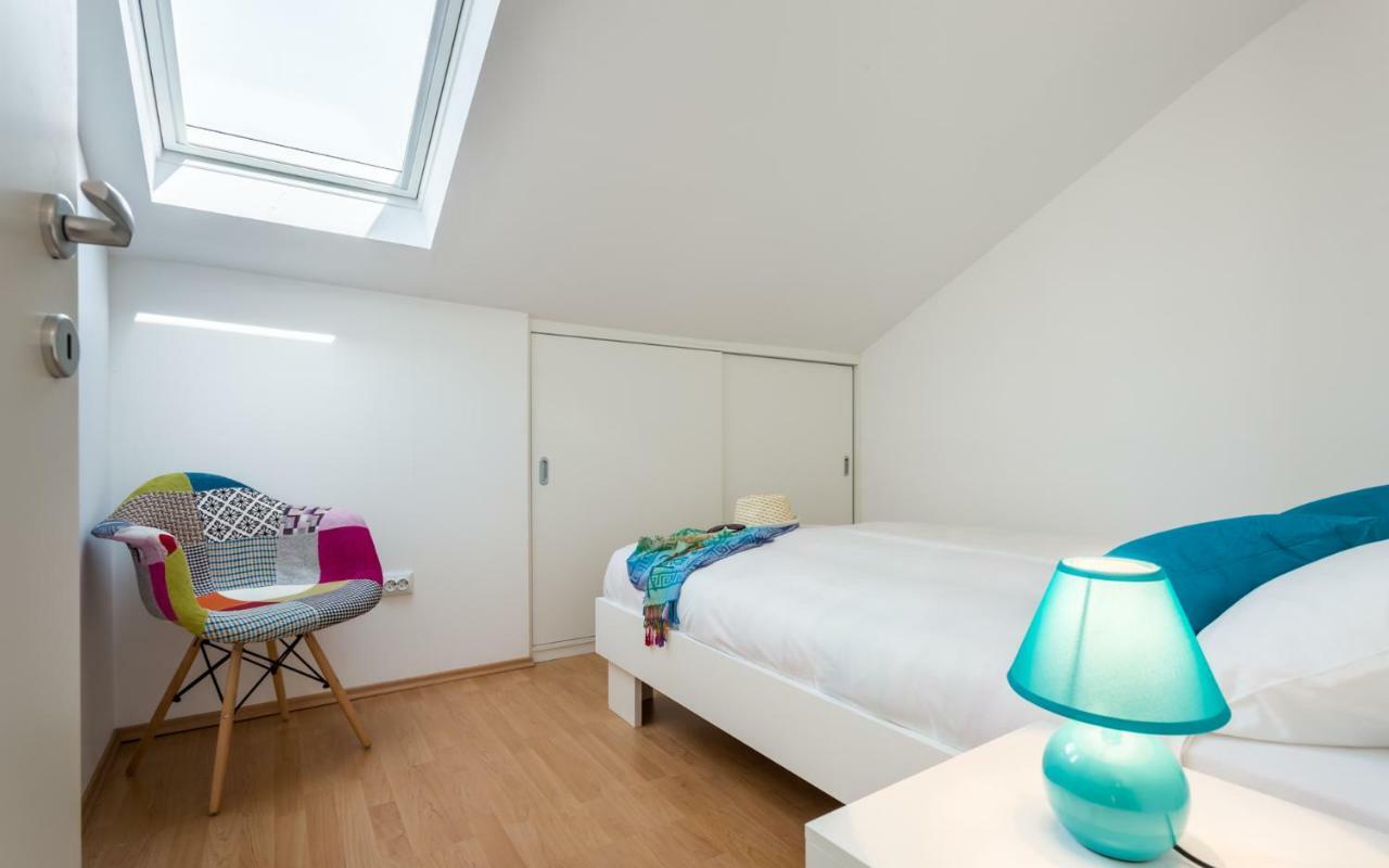 Apartment Deni คิร์ก ภายนอก รูปภาพ
